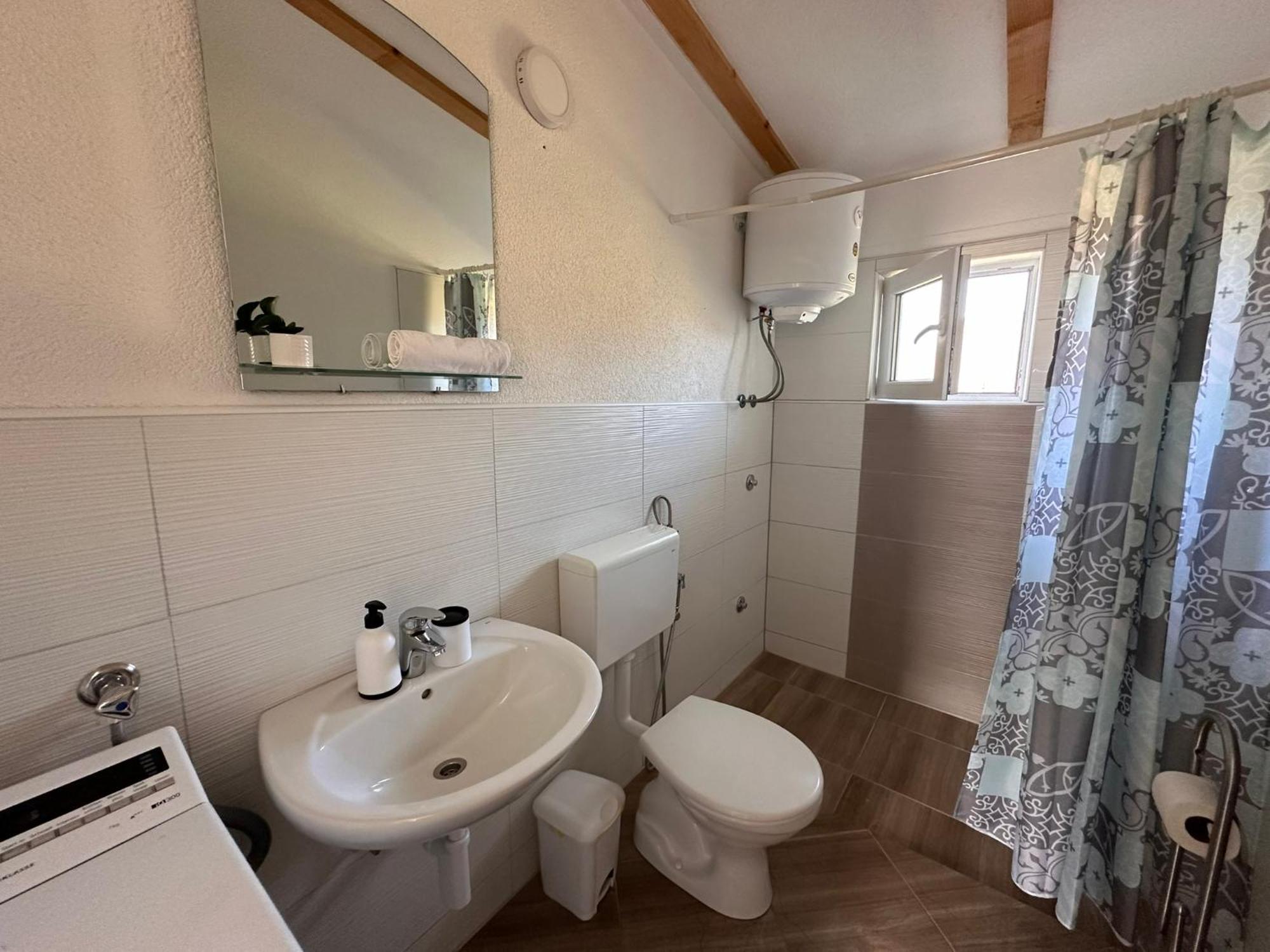 Holiday Home Emma Bihać Zewnętrze zdjęcie